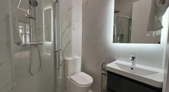 Номер Luxury Luxurious London Studios