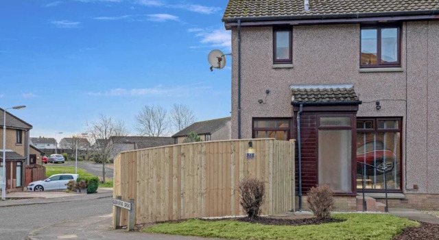 Lovely 1-bed House in Dunfermline, Забронировать Дом для отпуска Виллы Данфермлин, Вилла