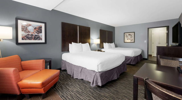 Четырёхместный номер Standard Best Western University Inn at Valparaiso