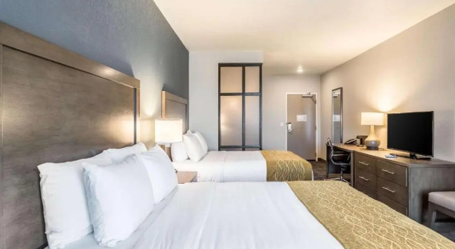 Семейный люкс Comfort Inn & Suites Salt Lake City Airport