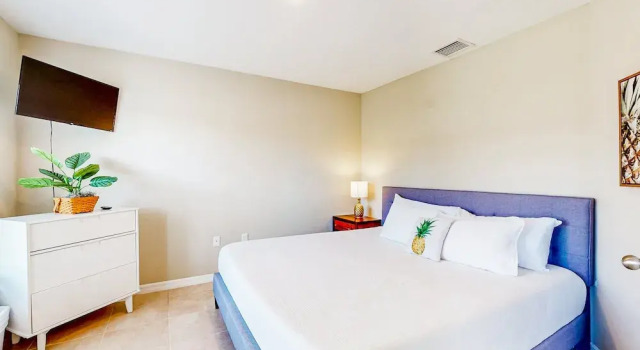 Dog-friendly Home With an 8 Minute Walk to Beach Access