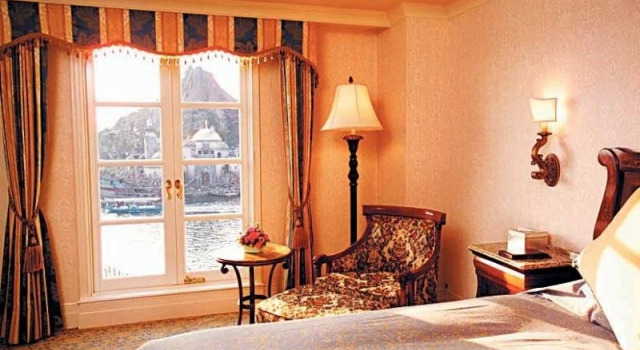 Tokyo DisneySea Hotel MiraCosta , Book Hotel Hoteller i Chiba med pool, Swimmingpool