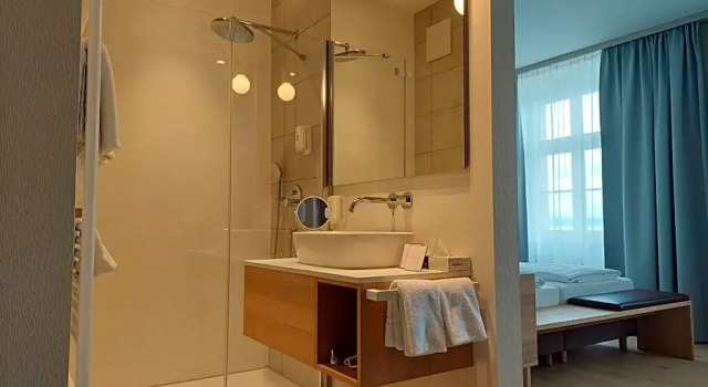 Семейный номер Standard с видом на озеро Flair Hotel zum Schiff