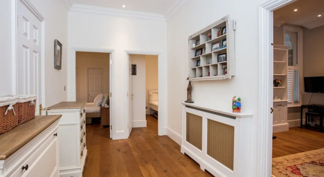 Spacious 2 Bedroom Flat With Garden, Забронировать Апартаменты/квартира Апартаменты Лондона, рядом с Пивоварня Fuller’s Griffin, Апартаменты/квартира