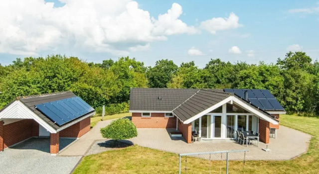 Коттедж 8 Person Holiday Home in Oksbol