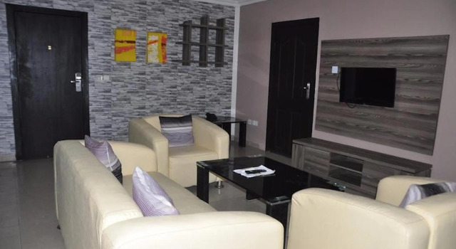 Beni Apartment And Suites, Забронировать Апартаменты/квартира Отели Лагоса с бассейном, рядом с Lekki Market, Бассейн