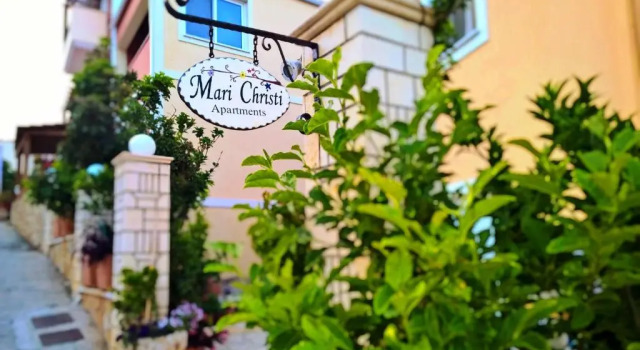 Mari-Christi Apartments, Забронировать Апартаменты/квартира Порос Кефалония