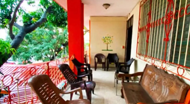 Кровать в общем номере c 1 комнатой Tamarindo Hostel