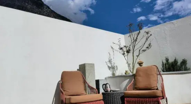 Yujing Saussurea Boutique Hotel, Book Boutique Hotel Boutiquehoteller i Kangding, Boutique Hotel