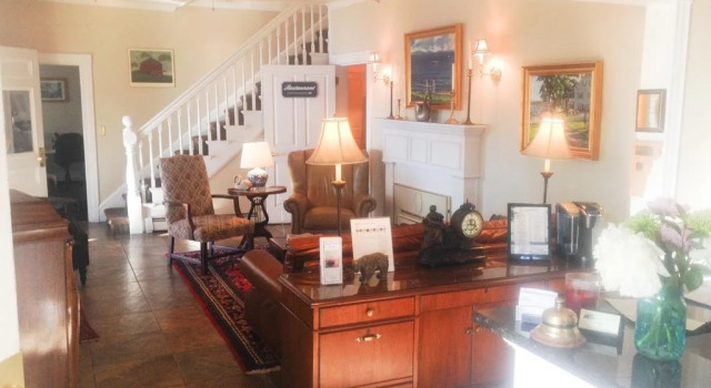 The North Hero House Inn & Restaurant, Book Bed and Breakfast North Hero Lake Champlain