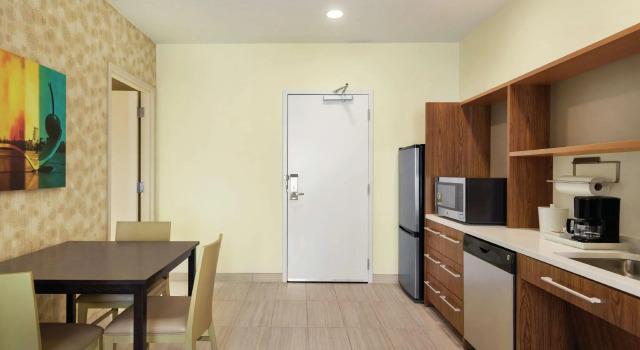 Двухместный люкс Home2 Suites by Hilton Minneapolis Bloomington