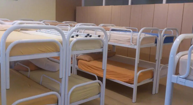 Кровать в общем номере (женский номер) HéberGement du POD