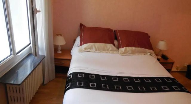 Номер Standard Hôtel Le Petit Château