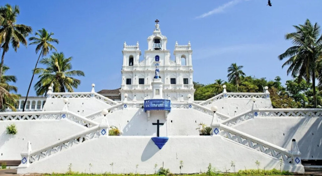 Hawaii Beach Resort, Boek Resort Hotels in Noord-Goa met parkeren, Parkeren