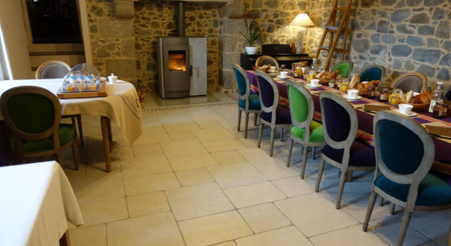 Manoir De Kercadic, Varaa Hotelli Hotellit Côtes-d'Armor pysäköinnillä, Pysäköinti