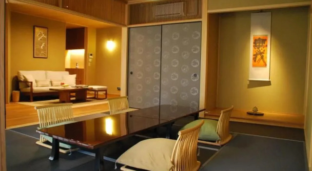 Gion Ryugin, Book Hotel Kyoto Japan