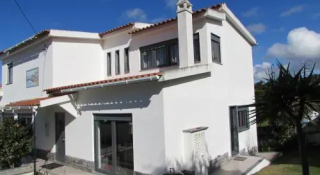 Moradia no Seixal Ericeira, Забронировать Гостевой дом Гостевые дома Эрисейра, Гостевой дом
