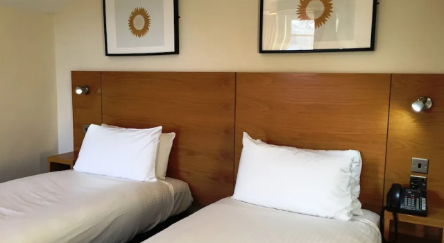 Четырёхместный номер Standard Stotfield Hotel