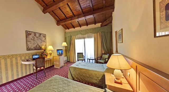 Трёхместный номер Standard Hotel Orologio