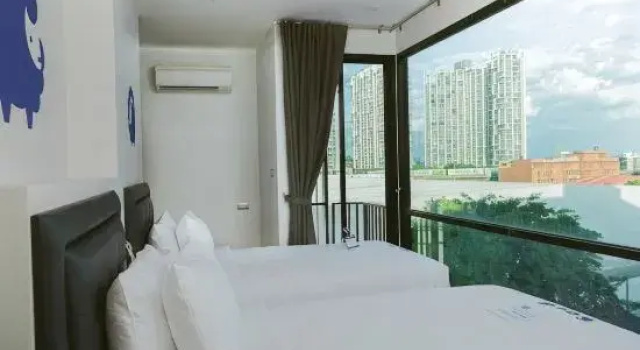 Люкс Kokotel Bangkok Sukhumvit 50