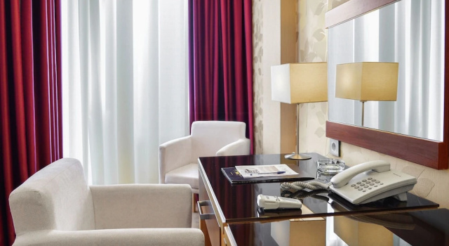 Номер Deluxe Hotel Tami Residence