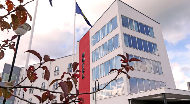 Best Western Hotel Årjäng, Rezerwuj Hotel Hotele w Svealand z basenem, Basen