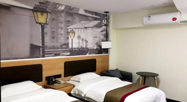 Thank Inn Chain Hotel Jiangsu Yancheng Chengnan New Town Municipal Government, Prenota Hotel Yancheng Jiangsu