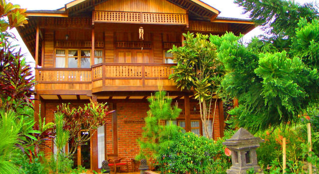 Jambuluwuk Convention Hall & Resort Puncak
