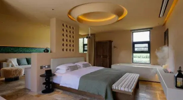 Люкс с балконом и с видом на море Mu Yi Mu Yi See the mountains and wild luxury art vacation