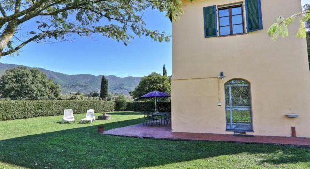 Коттедж с 3 комнатами Agriturismo Villa Rosselmini