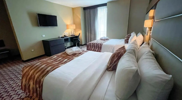 Номер Superior Waldorf Hotel