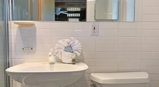 Апартаменты Economy The Ocean Dunes at Amagansett