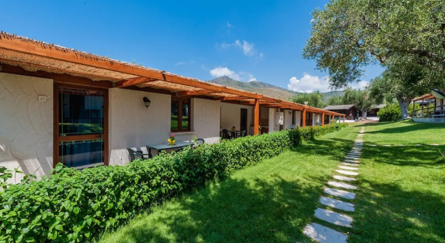 Коттедж c 1 комнатой Green Village