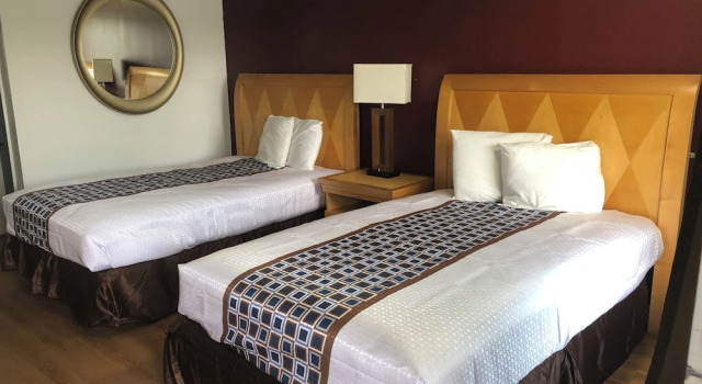 Четырёхместный номер Standard Stay Express Inn North Charleston