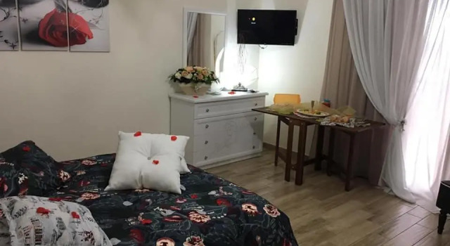 B & B Evergreen, Book Hotel Hoteller i Corbara med pool, Swimmingpool