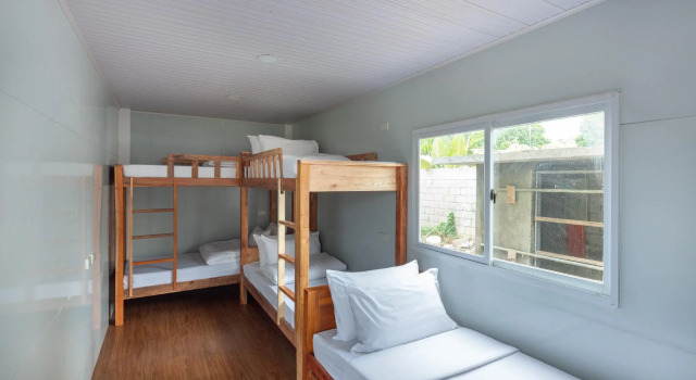 Кровать в общем номере Solina Beach & Nature Resort