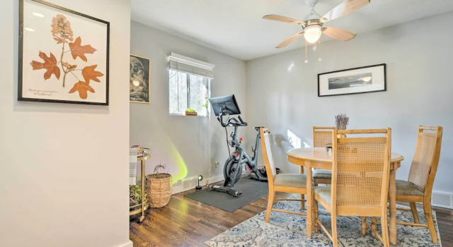 Arden Bungalow w/ Fire Pit: Near Lake Julian Park, Book Feriehus Arden Appalachian Mountains