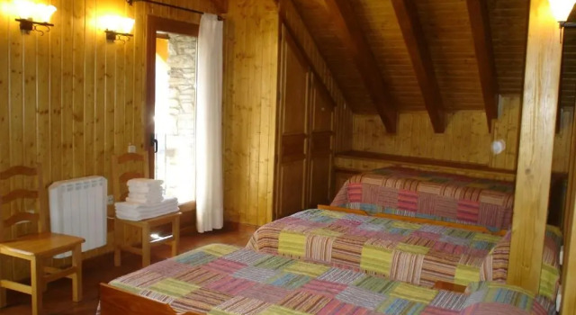 Casa Franch, Rezerwuj Hotel SkiPallars – Espot Ski Espot