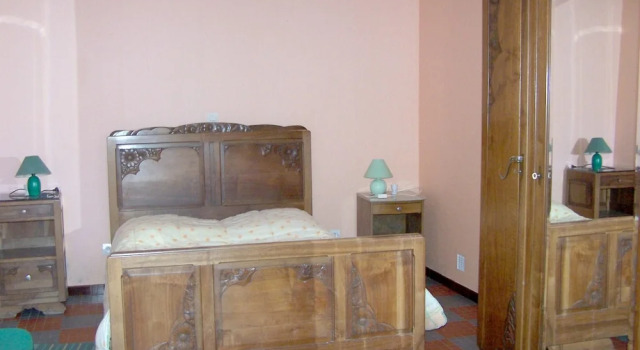 House With 2 Bedrooms in La Chapelle-aux-choux, With Furnished Garden