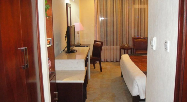 Sanlongzhongtian Hotel, Boek Hotel Shenhe Shenyang