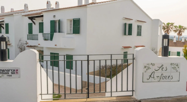 CA MINORICA - Beautiful flat with shared pool and access to the beach Free Wi-Fi
