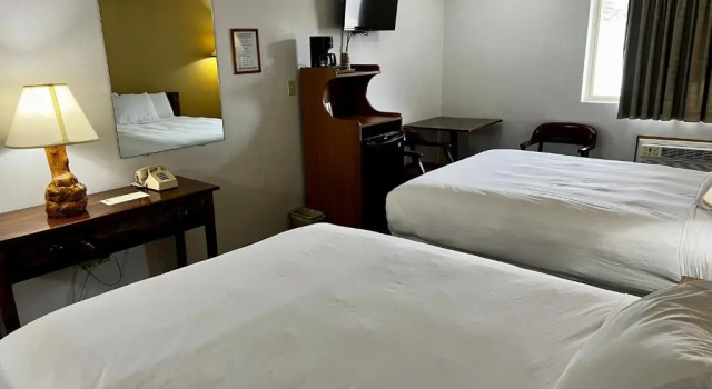 Четырёхместный номер Standard Buffalo Bills Antlers Inn