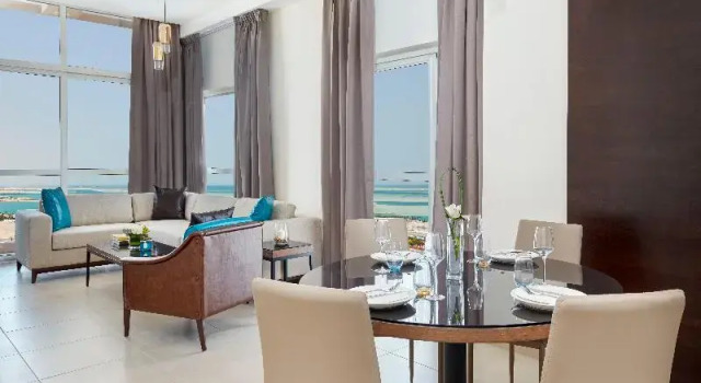 Suite con vista al mar Staybridge Suites - Doha Lusail, an IHG Hotel