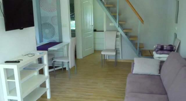 Judit Apartman, Book Lejlighed Hoteller i Western Transdanubia med parkering, Parkering