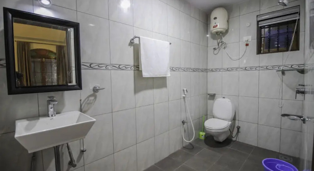 Номер Standard OYO 10723 Home Pool View Studio Colva