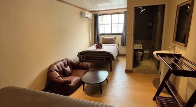 Tian Ming Hostel, Забронировать Хостел Отели Южного Таиланда с парковкой, Парковка