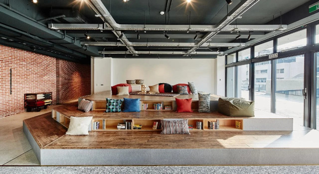 U.I.J Hotel & Hostel, Забронировать Хостел Хостелы Тайнань, рядом с Национальный университет Тайнаня, Хостел