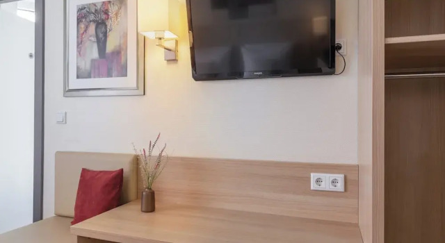 Номер Standard Garner Hotel Hamburg - Wandsbek Marktplatz by IHG