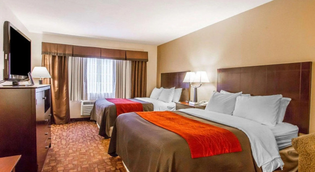 Четырёхместный люкс Comfort Inn & Suites Sierra Vista near Ft Huachuca