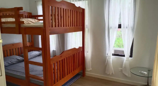 40' TV Karen' House Tagaytay, Забронировать Отель Тагайтай Лусон